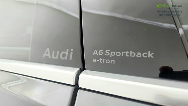 Used 2025 Audi A6 e-tron Premium Plus w/ Premium Plus RWD image 35
