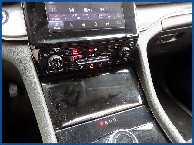 Used 2023 Jeep Grand Cherokee Laredo w/ Luxury Tech Group I AWD/4WD image 16