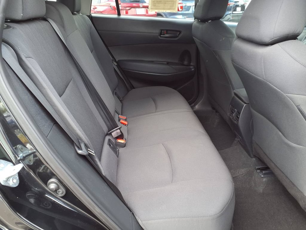Used 2024 Toyota Corolla Cross LE FWD image 15