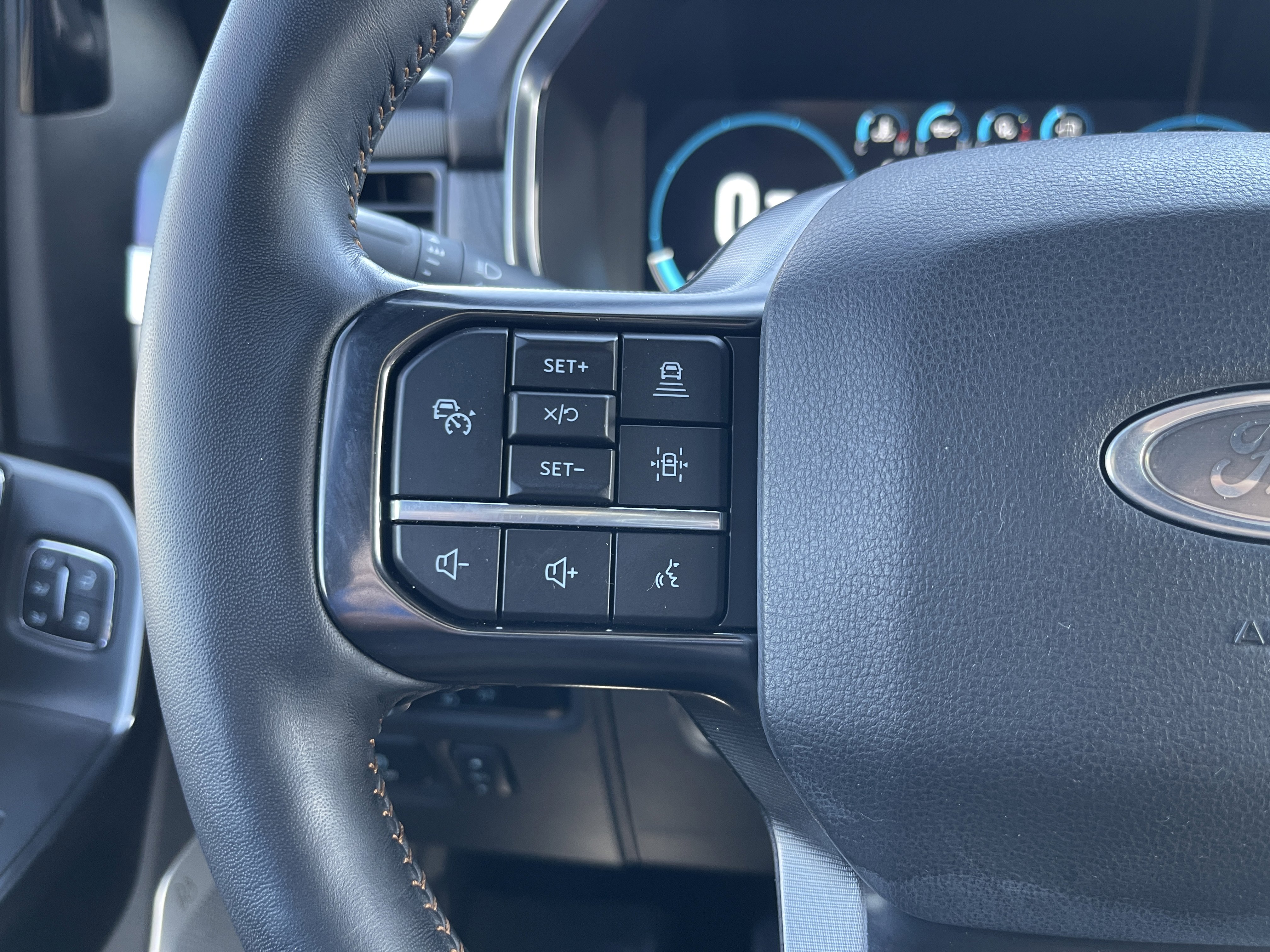 Used 2023 Ford F150 Platinum w/ Equipment Group 701A High image 21