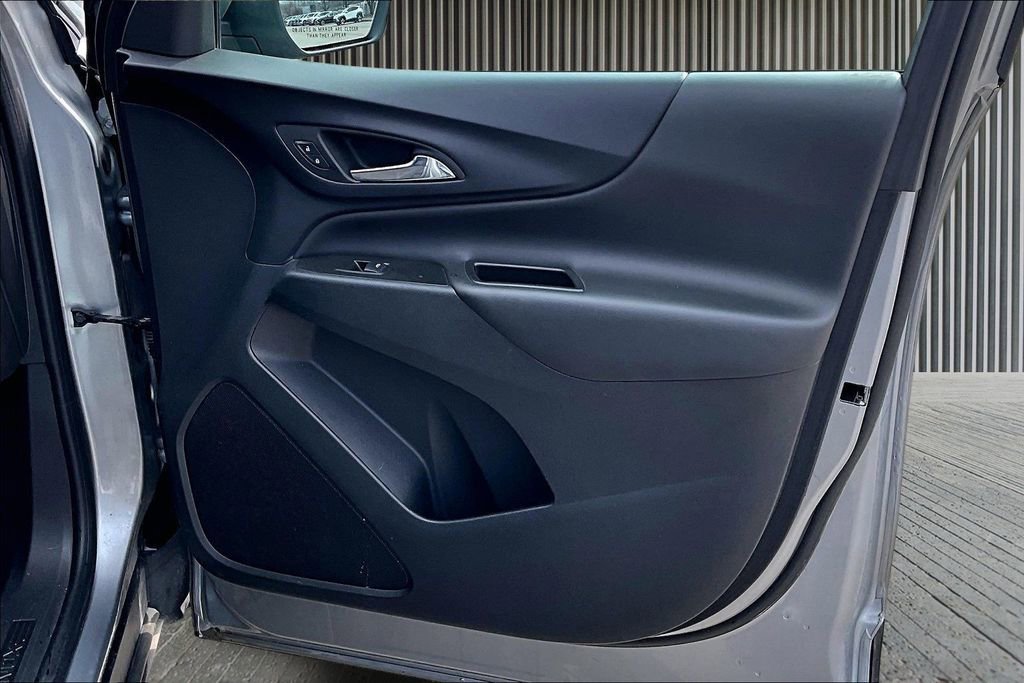 Used 2024 Chevrolet Equinox LT image 25