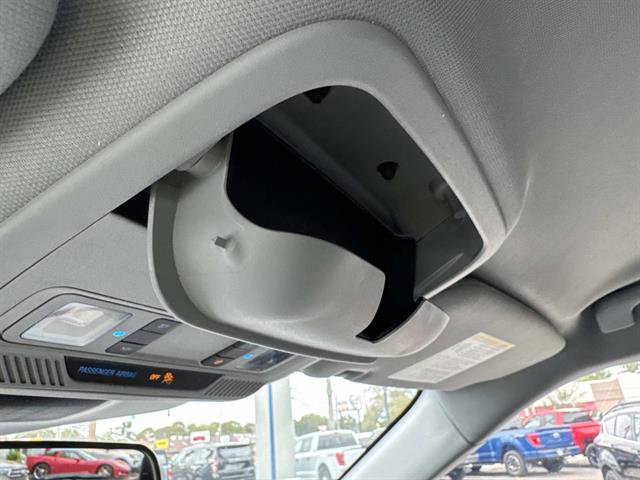 Used 2023 Ford Explorer XLT w/ Equipment Group 202A AWD/4WD image 42