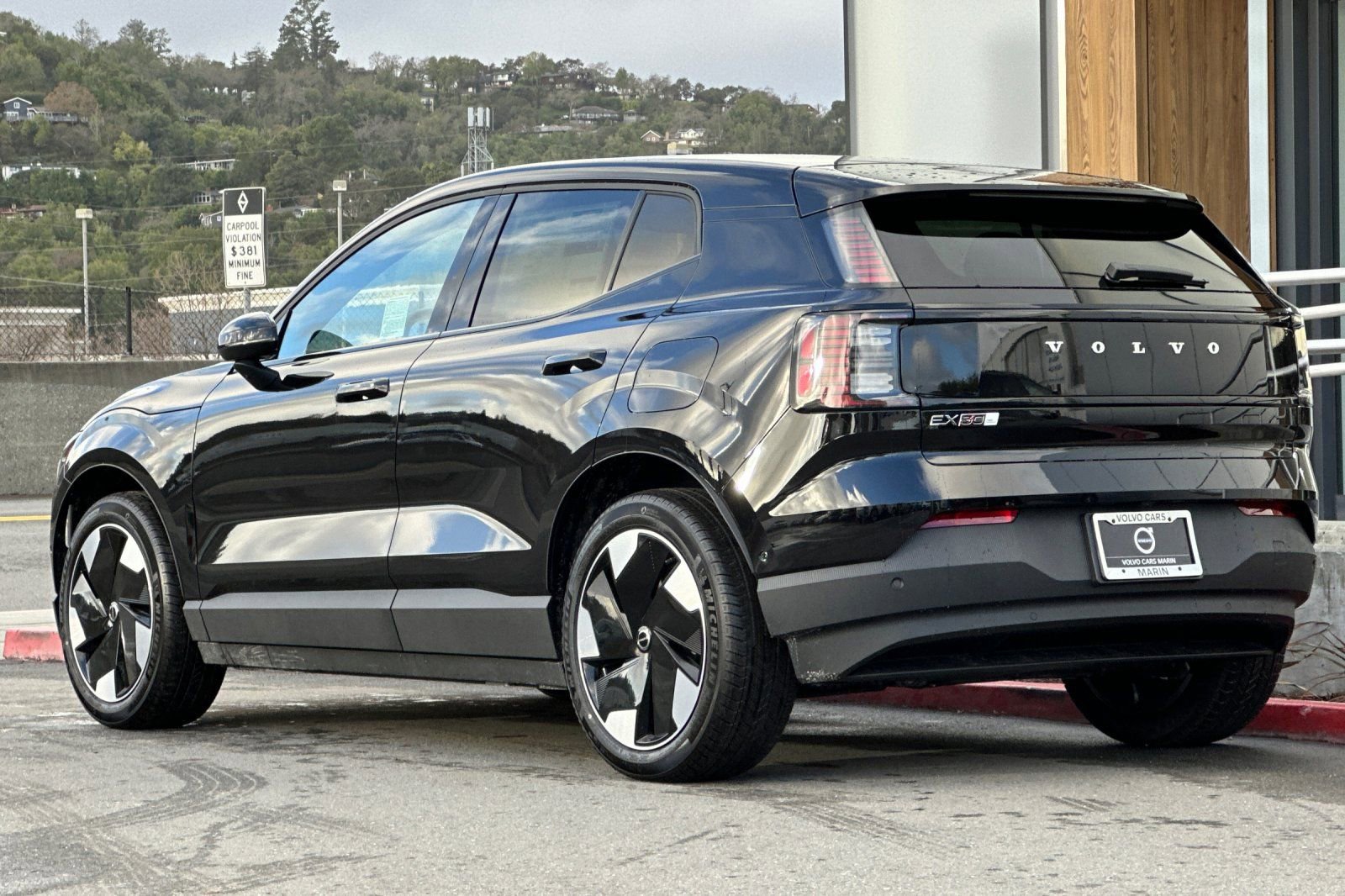 New 2026 Volvo EX30 Ultra w/ Climate Package image 6