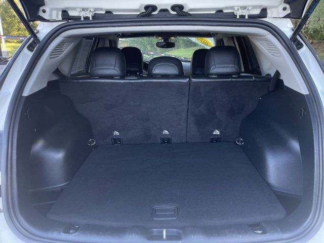 Used 2020 Jeep Compass Latitude FWD image 26