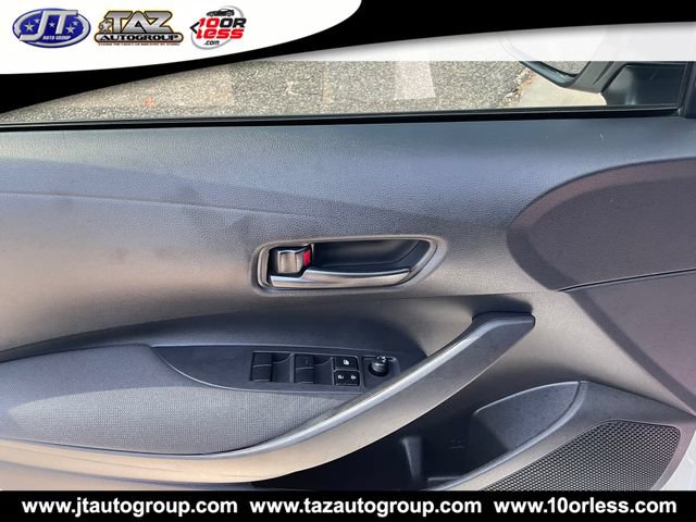 Used 2024 Toyota Corolla LE FWD image 12