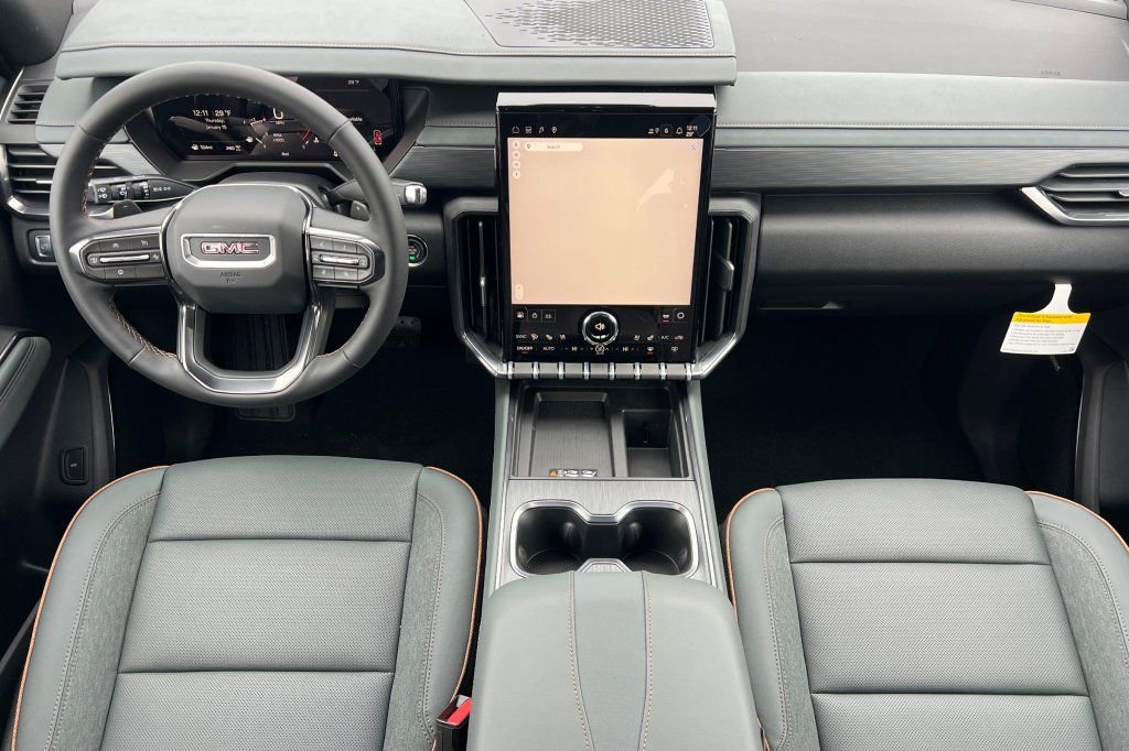 New 2026 GMC Acadia AT4 w/ Luxury Package image 10