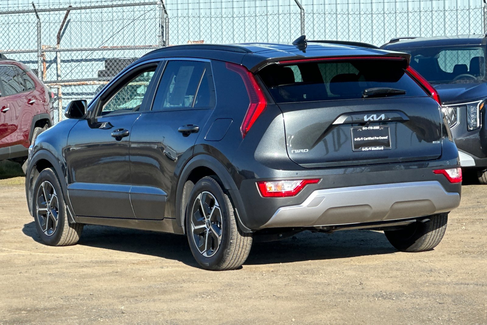 Certified 2024 Kia Niro EX image 7