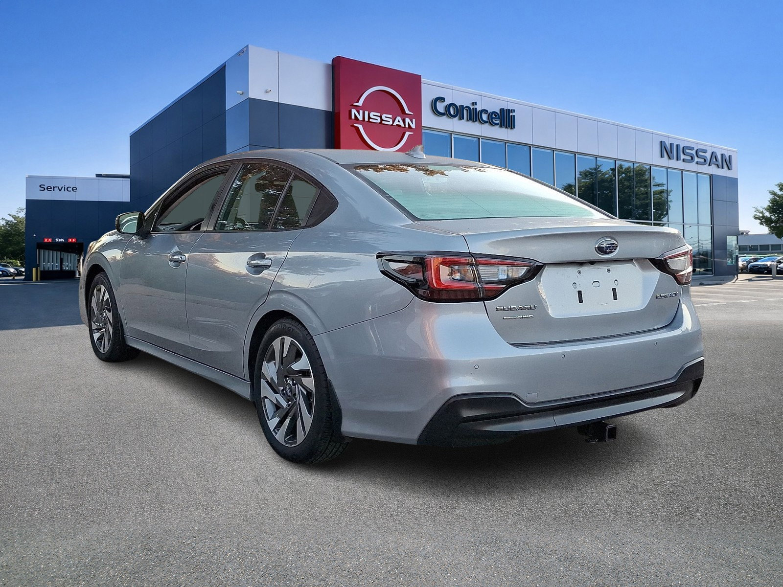 Used 2024 Subaru Legacy Limited image 4