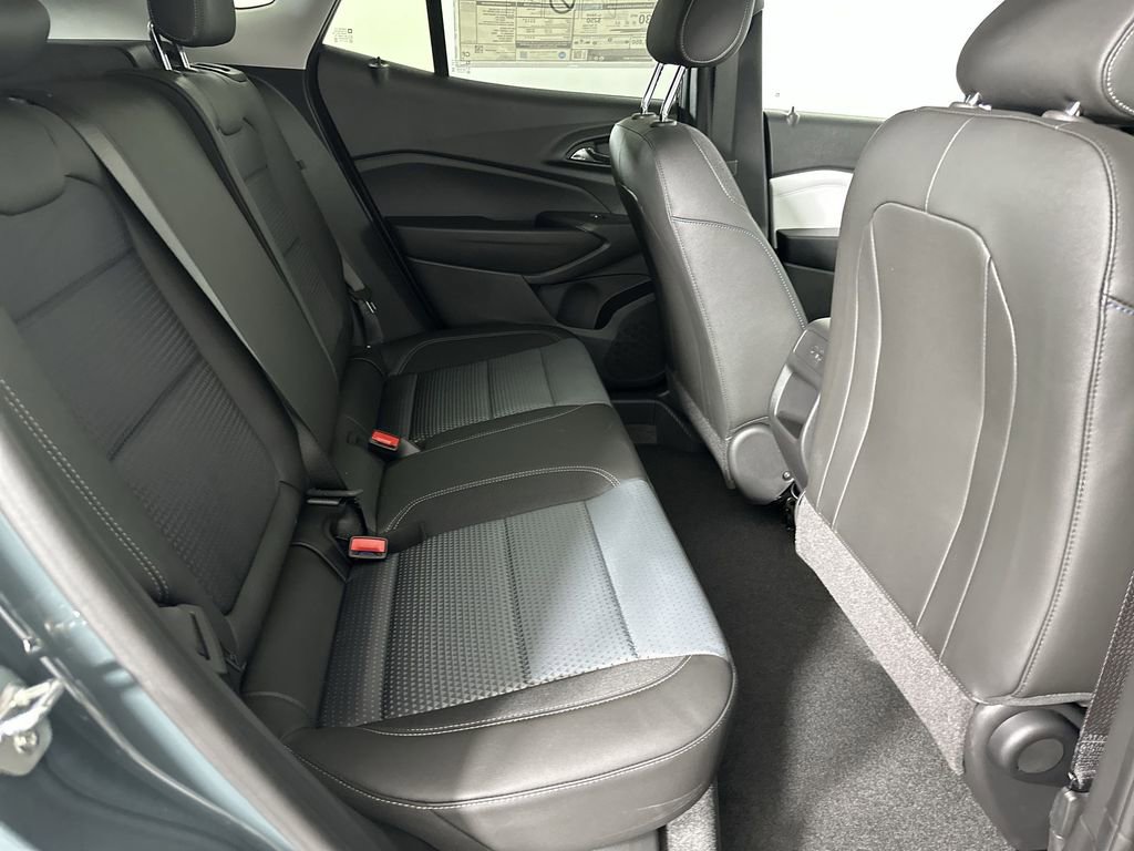 New 2026 Chevrolet Trax LT image 25
