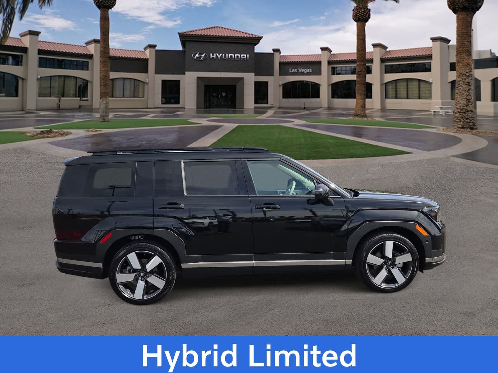 Used 2025 Hyundai Santa Fe Limited FWD image 9