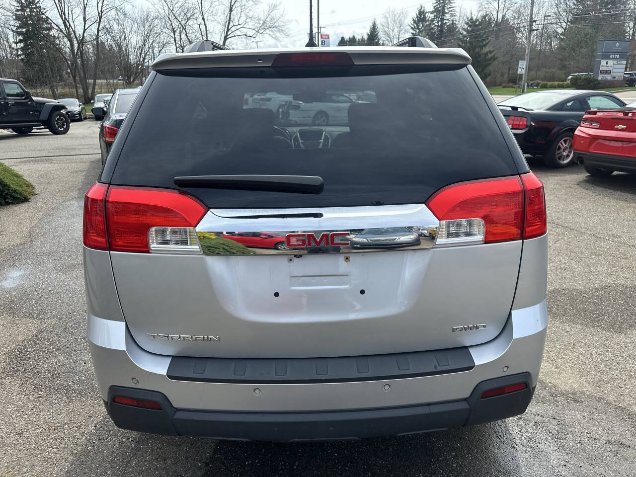 Used 2014 GMC Terrain SLT w/ Safety Package AWD/4WD image 5
