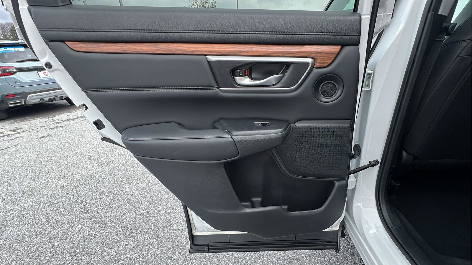 Used 2020 Honda CR-V EX-L image 17