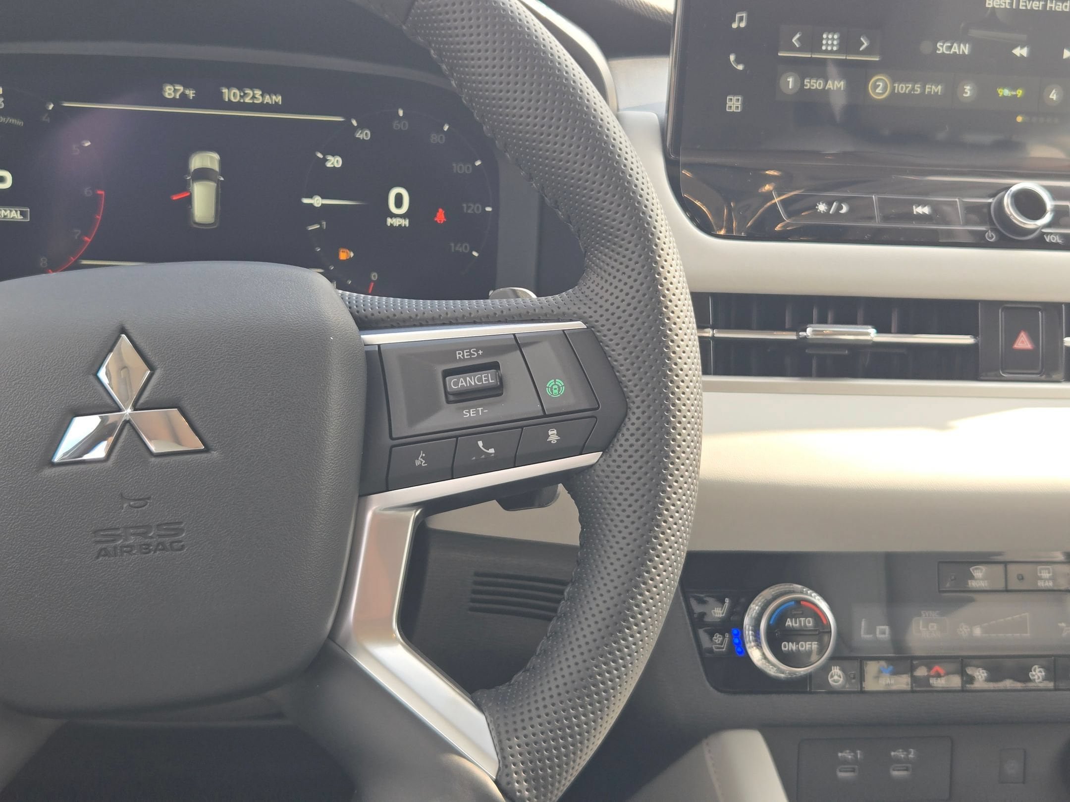 New 2026 Mitsubishi Outlander SEL FWD image 20
