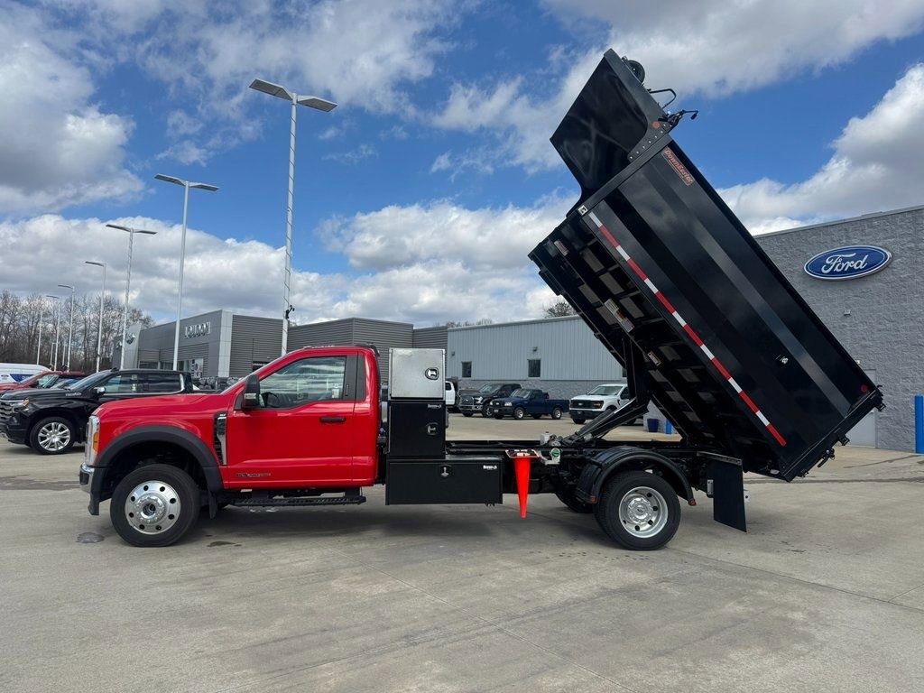Used 2023 Ford F450 XLT w/ XLT Value Package image 3