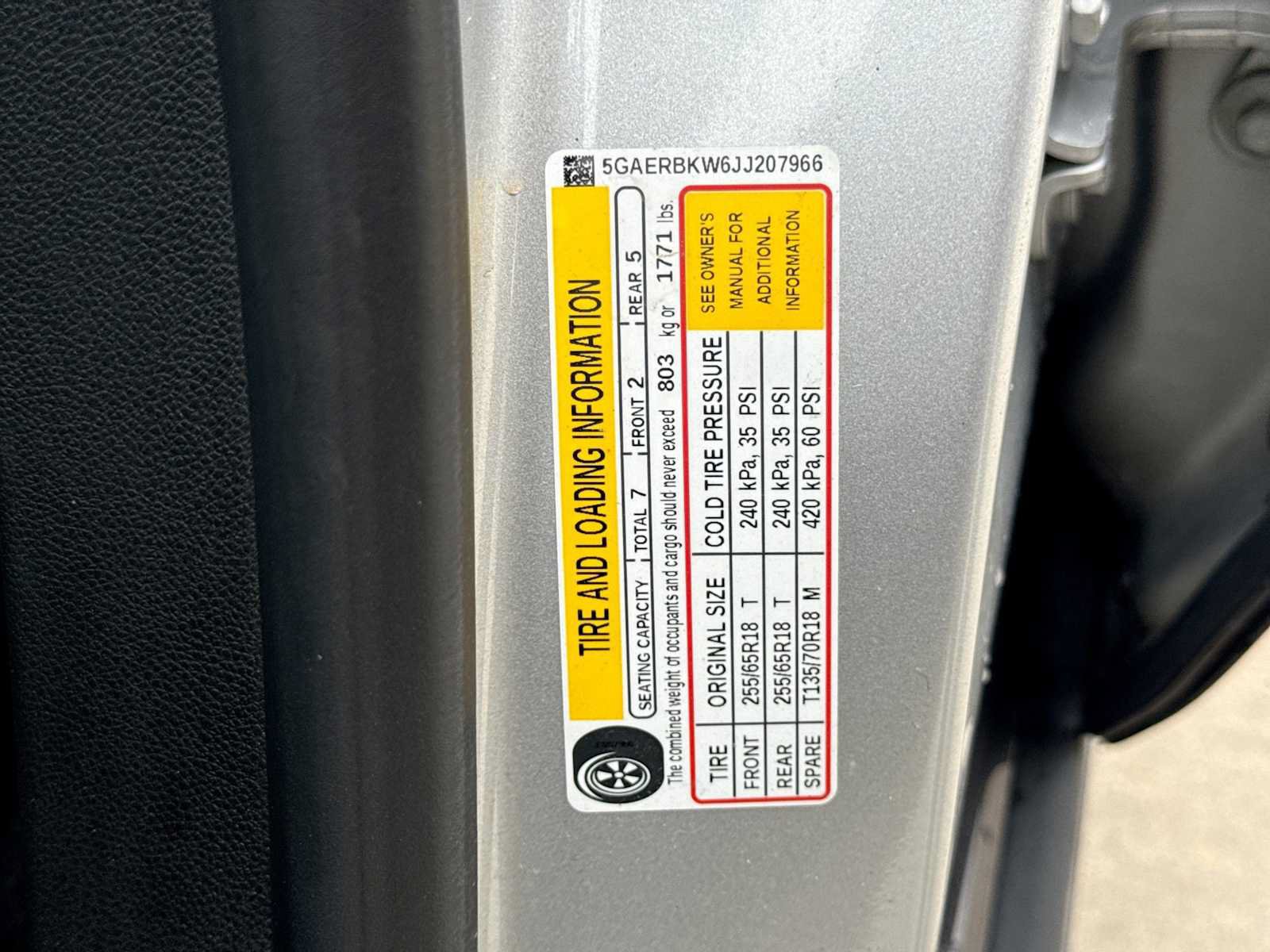 Used 2018 Buick Enclave Essence FWD image 36
