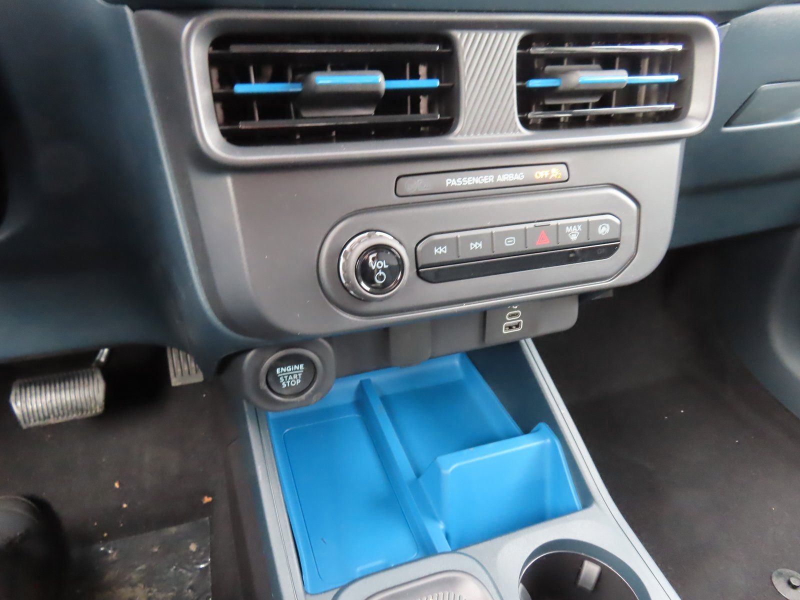 New 2026 Ford Maverick XLT w/ Equipment Group 301A image 13