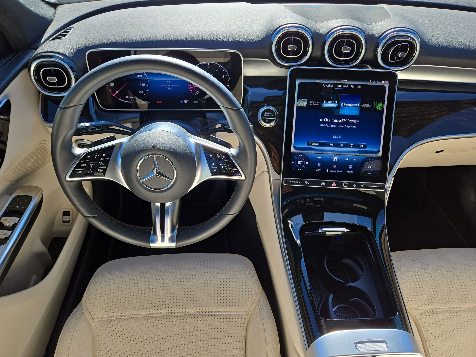 Used 2025 Mercedes-Benz GLC 300 GLC 300 4MATIC image 14