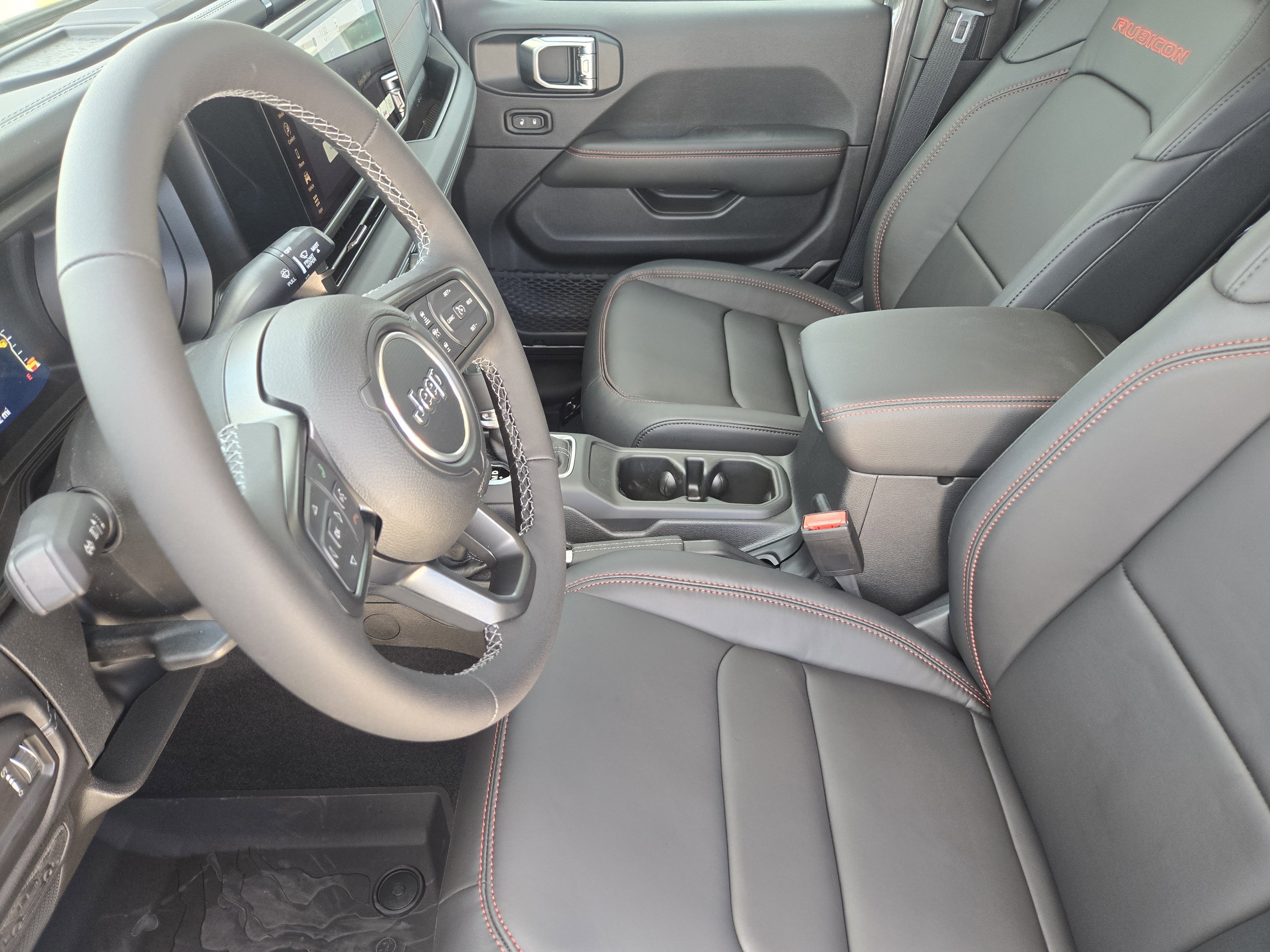 New 2025 Jeep Gladiator Rubicon w/ Convenience Group AWD/4WD image 12