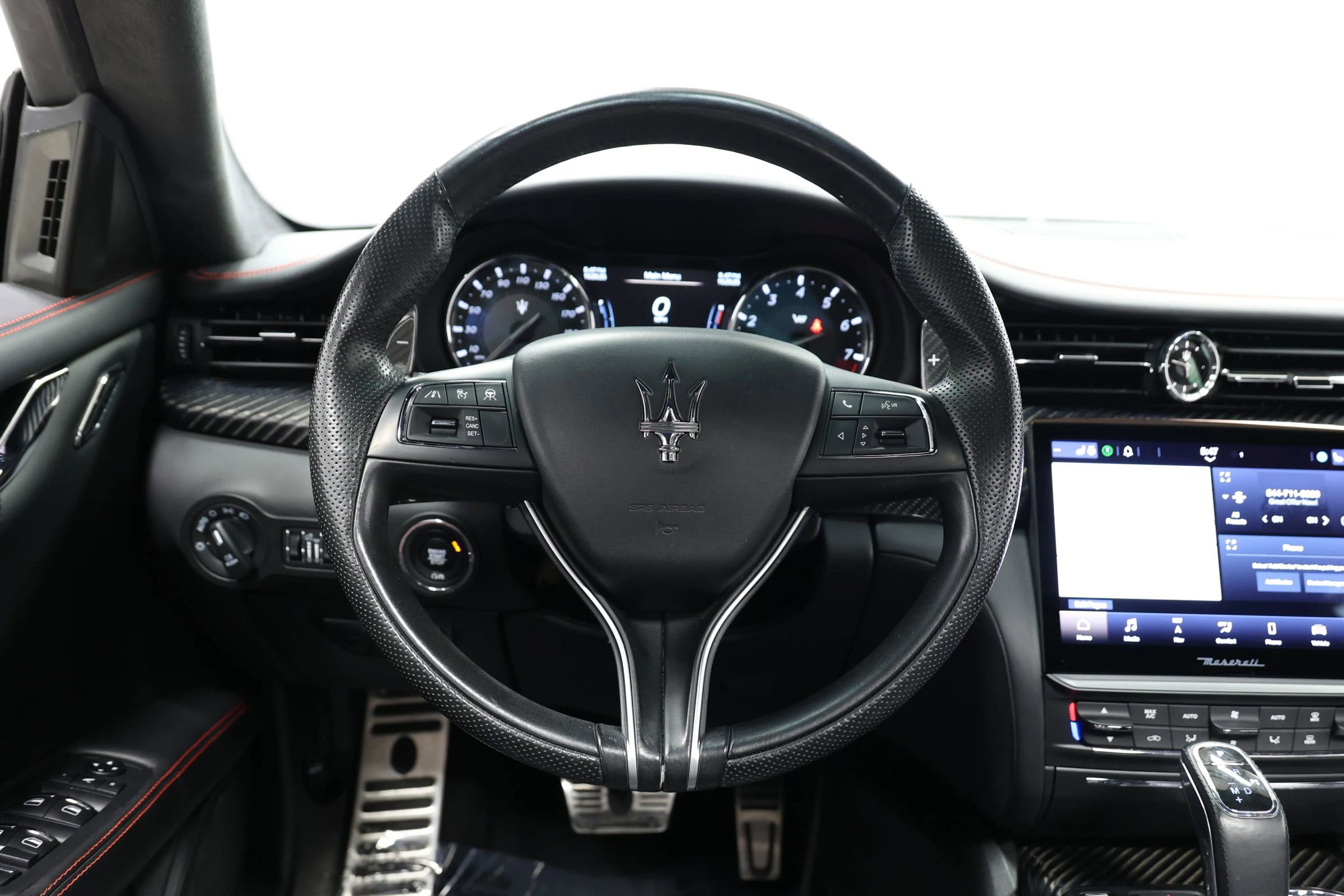 Used 2022 Maserati Quattroporte Trofeo image 21