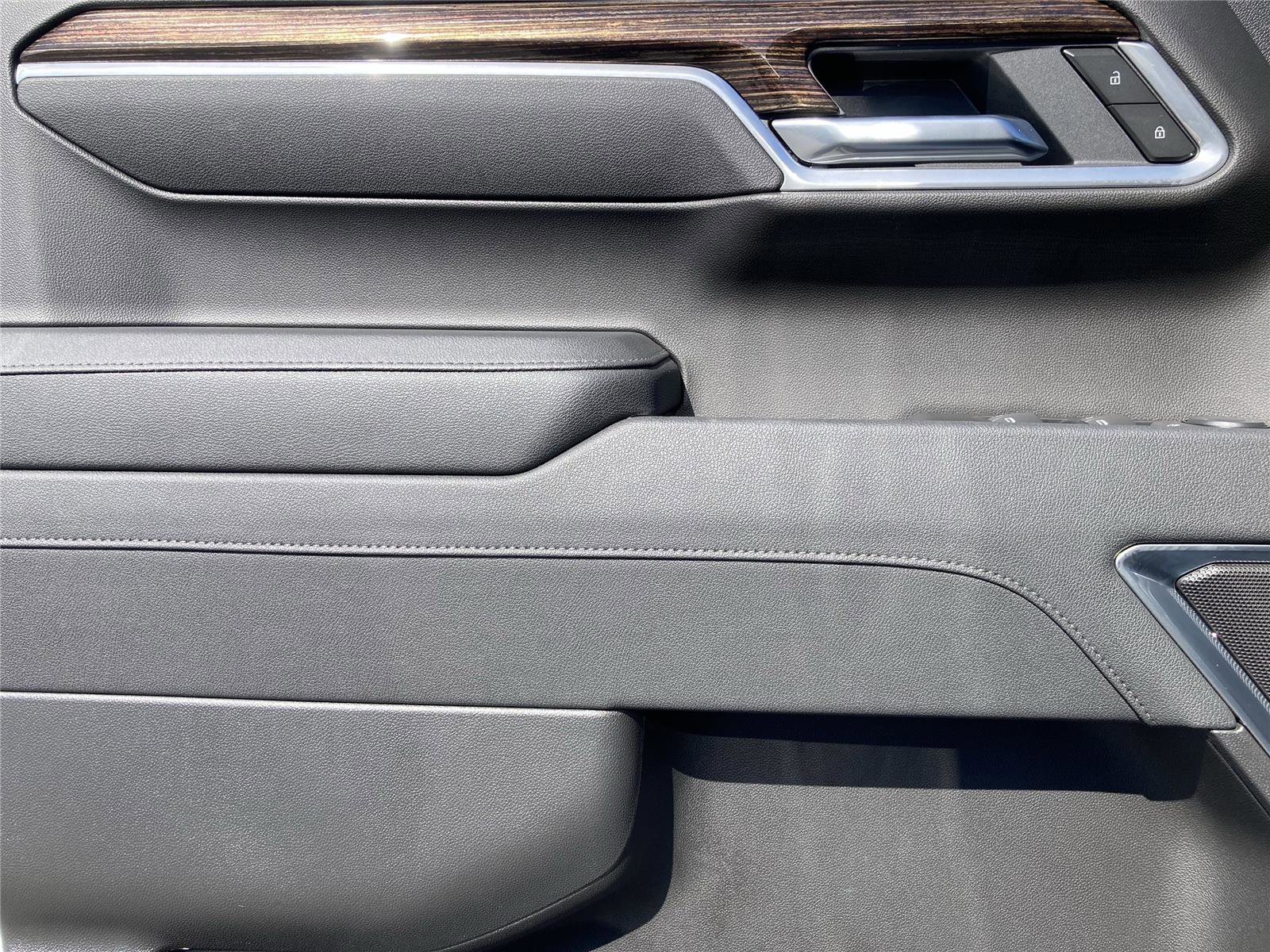 New 2026 GMC Sierra 1500 Elevation image 21