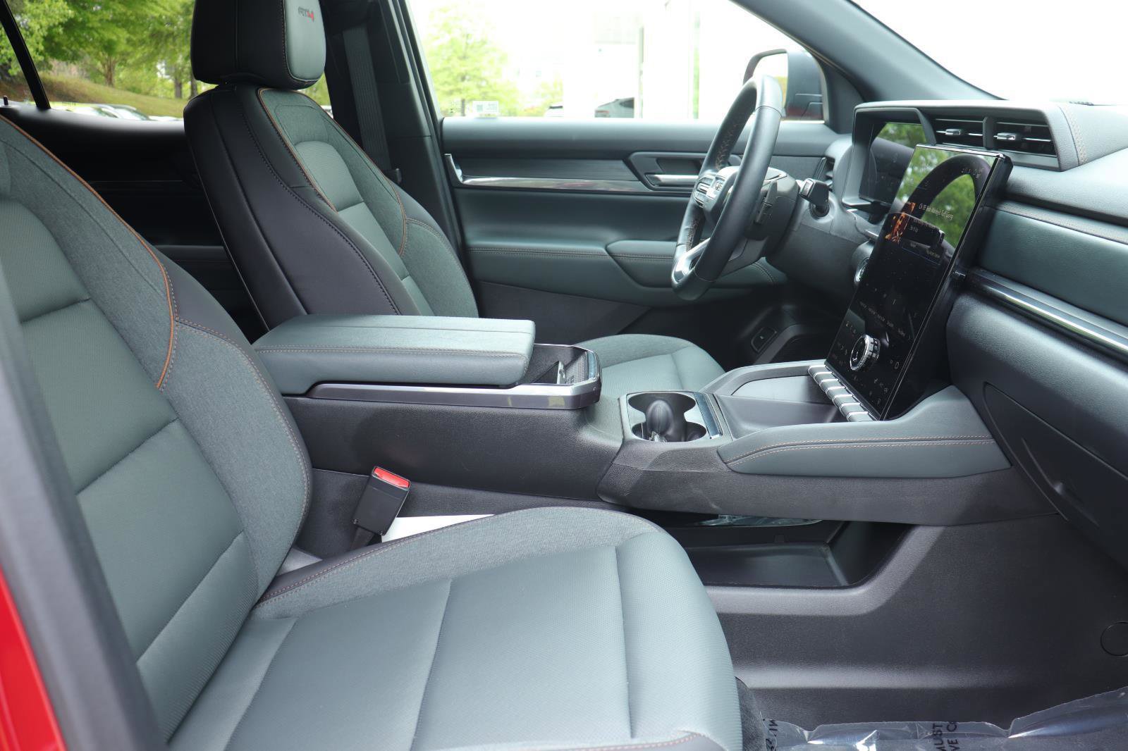 Used 2026 GMC Terrain AT4 image 21