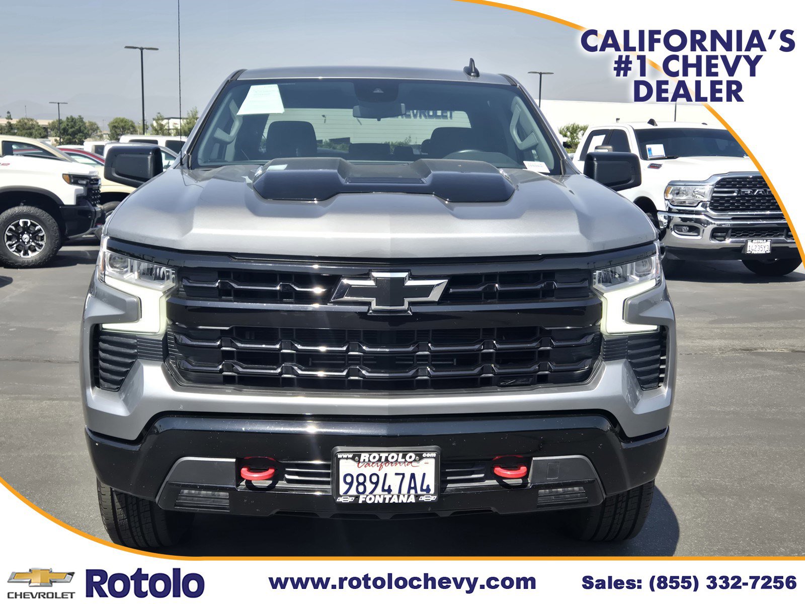 Used 2024 Chevrolet Silverado 1500 LT Trail Boss w/ LPO, Dark Essentials Package image 2