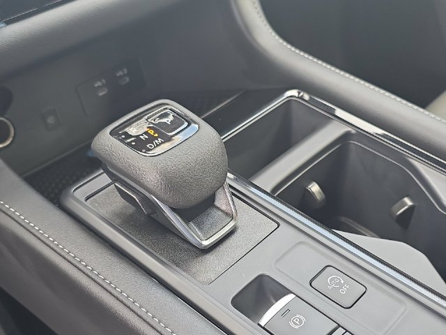 New 2026 Nissan Pathfinder SL w/ SL Premium Package AWD/4WD image 20
