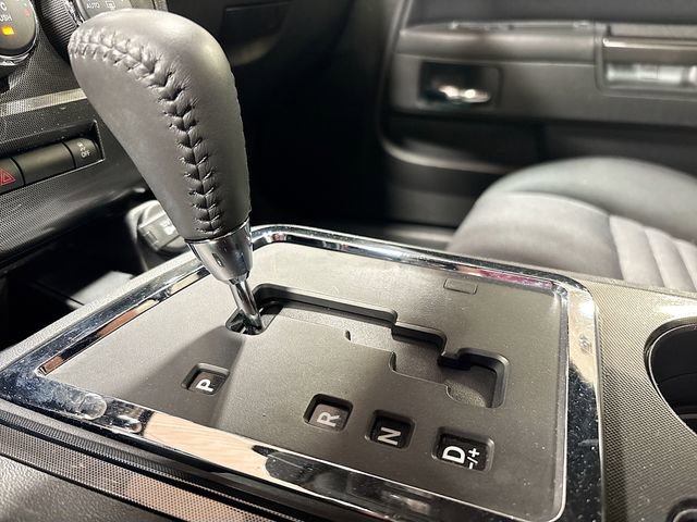 Used 2014 Dodge Challenger SXT RWD image 17