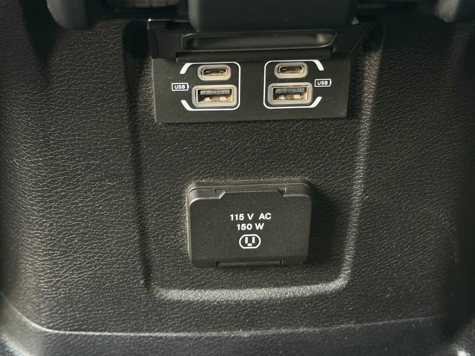 Used 2021 Jeep Wrangler Unlimited Sahara AWD/4WD image 23