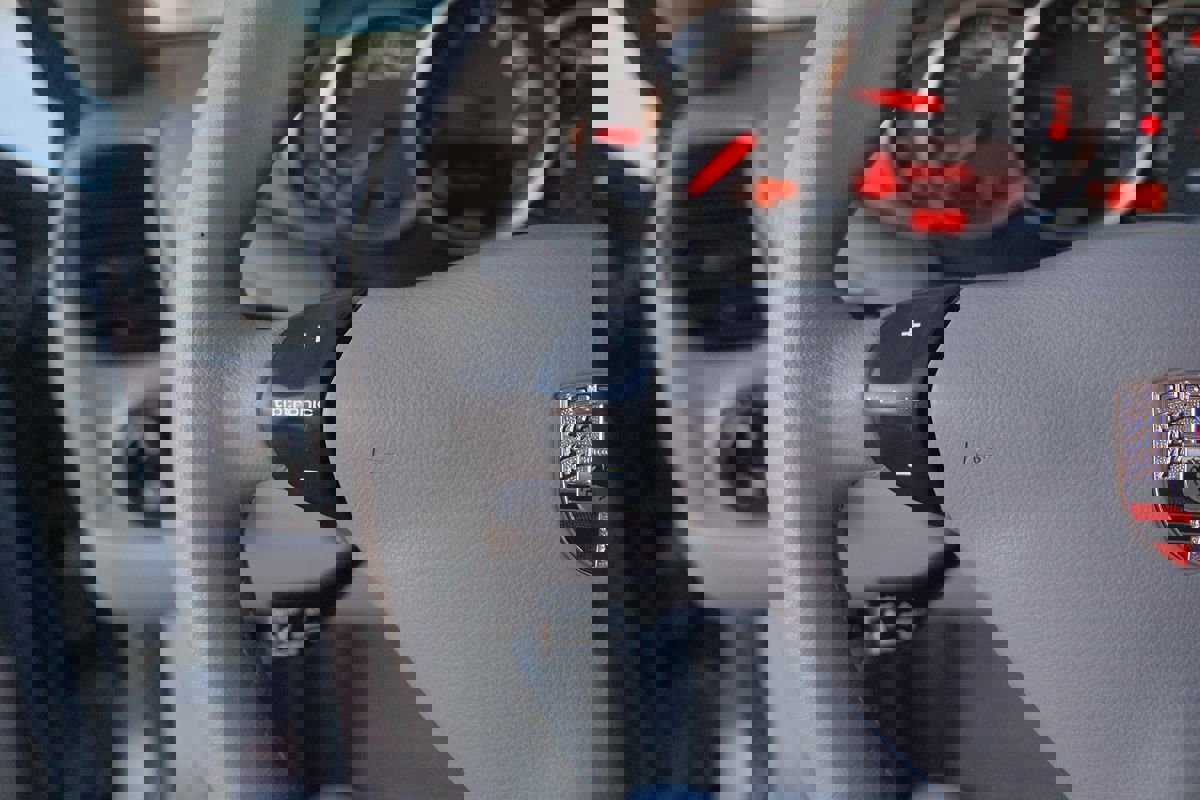 Used 2002 Porsche 911 GT3 RS image 19