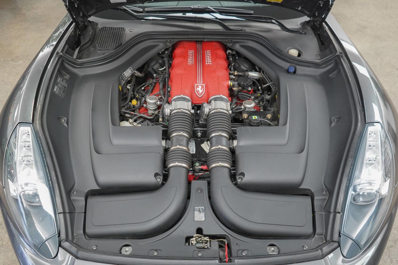 Used 2011 Ferrari California Base 2dr Convertible image 63