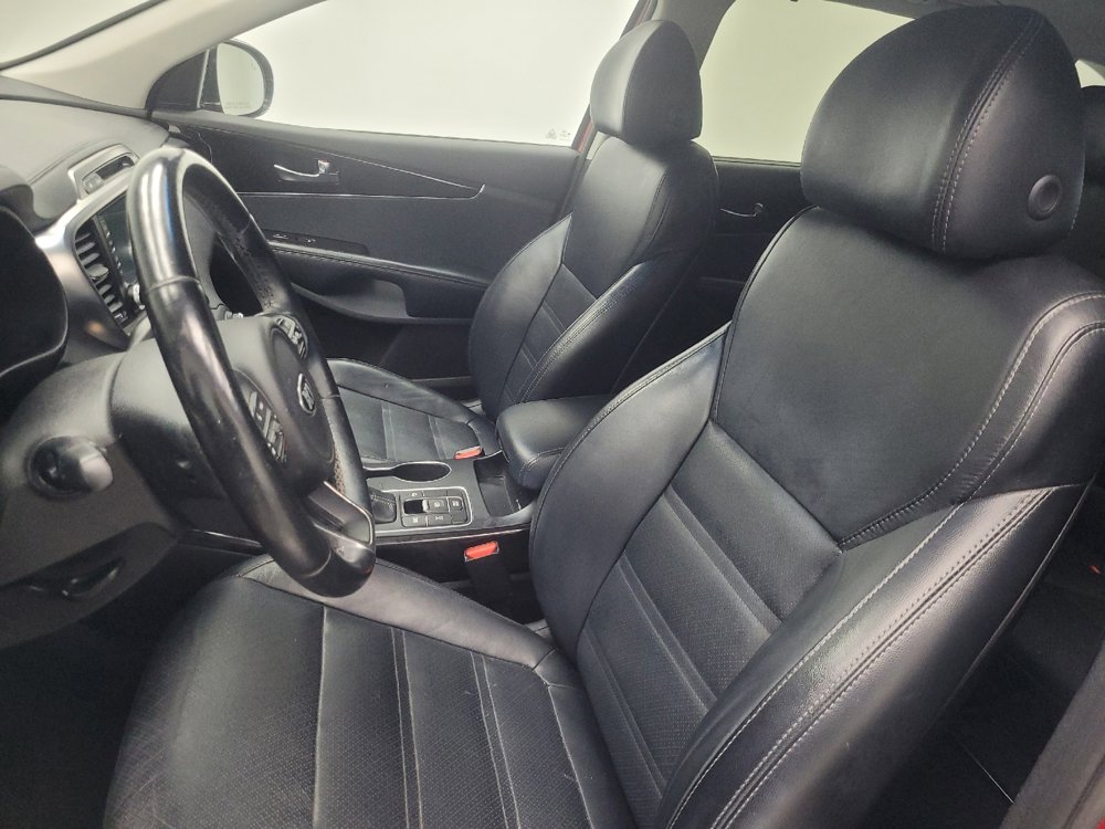 Used 2018 Kia Sorento EX w/ EX Advanced Touring Package image 17