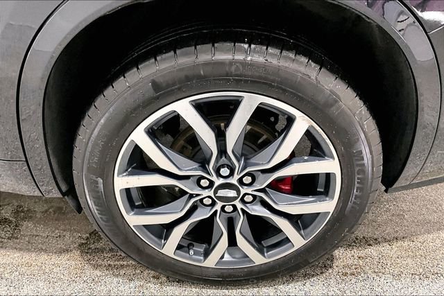 Used 2023 Cadillac XT6 Sport w/ Technology Package image 34