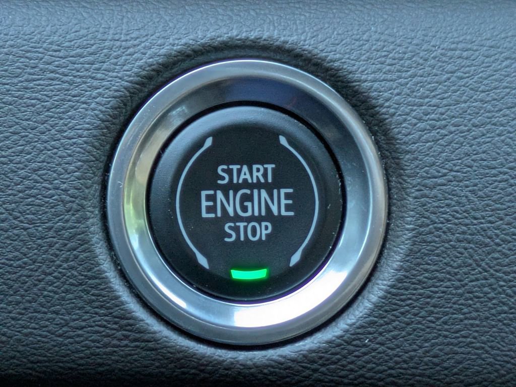 Used 2021 Cadillac Escalade ESV Premium Luxury AWD/4WD image 30