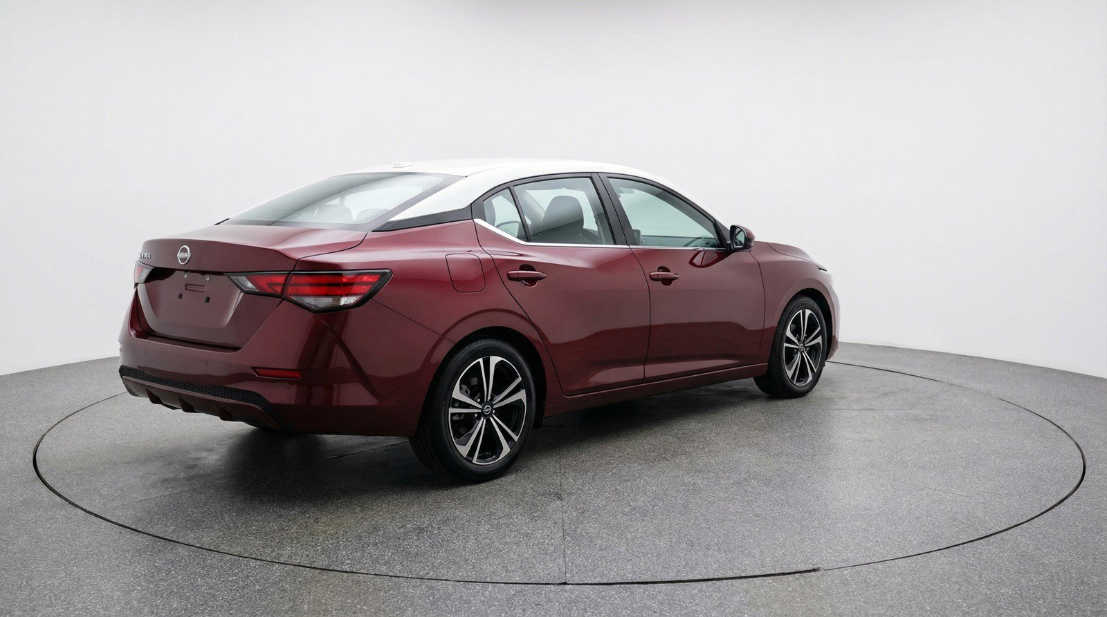 Used 2025 Nissan Sentra SV FWD image 9