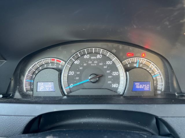 Used 2012 Toyota Camry SE image 19