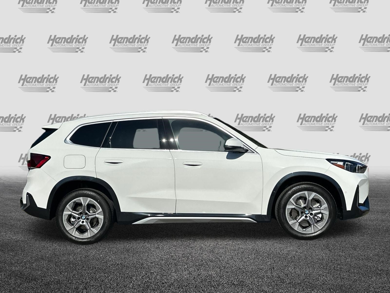 New 2026 BMW X1 xDrive28i w/ Convenience Package AWD/4WD image 3