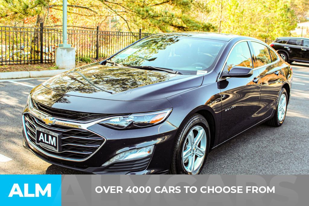 Used 2023 Chevrolet Malibu LT image 3
