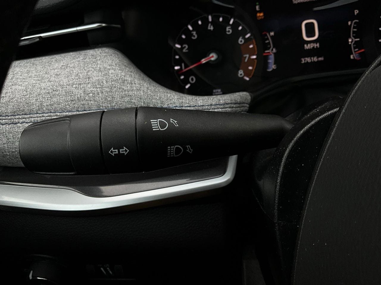 Used 2025 Jeep Compass Latitude AWD/4WD image 36