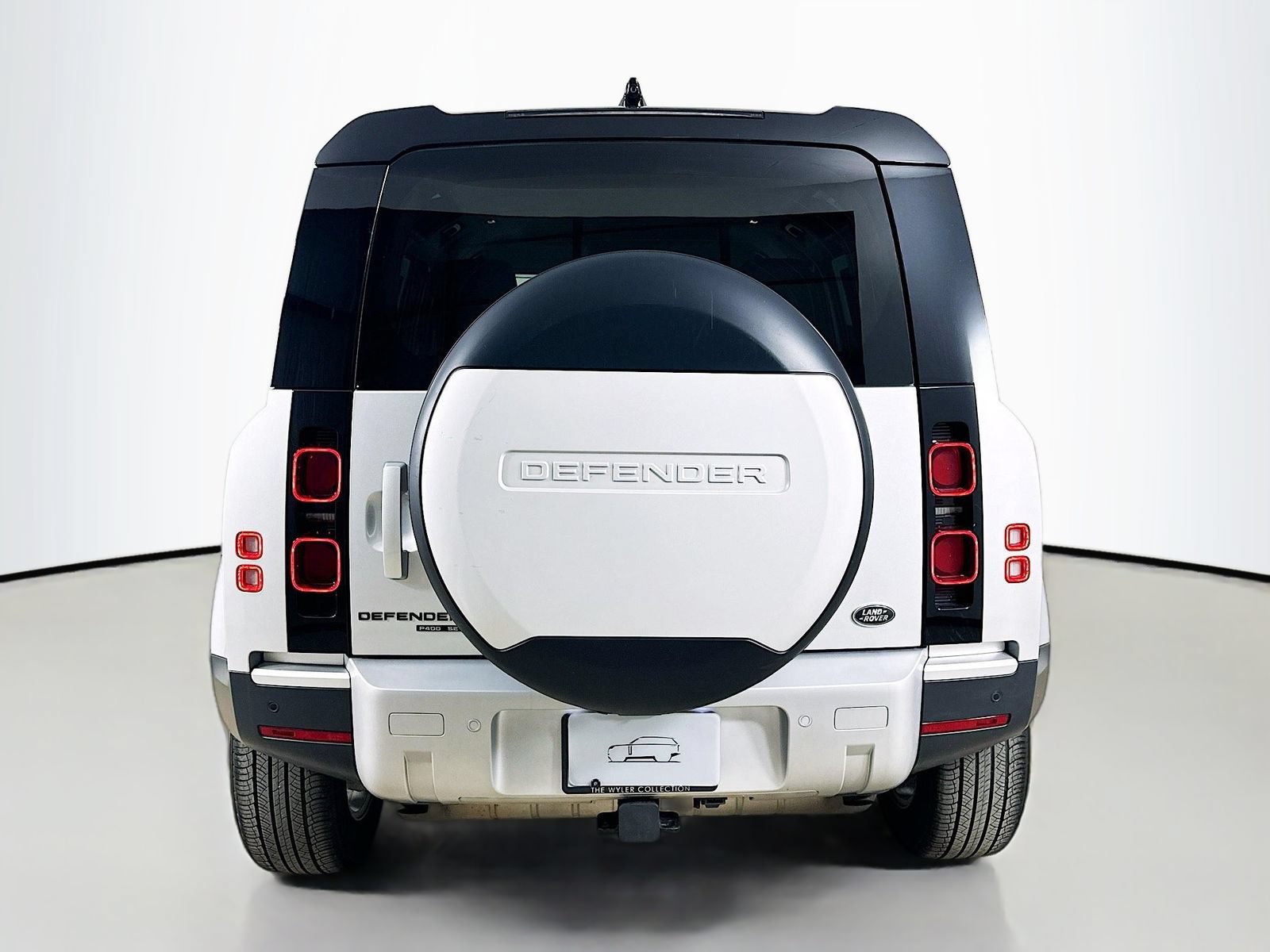 Used 2020 Land Rover Defender 110 SE AWD/4WD image 6