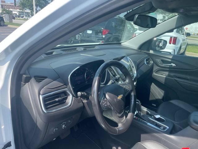Used 2020 Chevrolet Equinox Premier AWD/4WD image 9