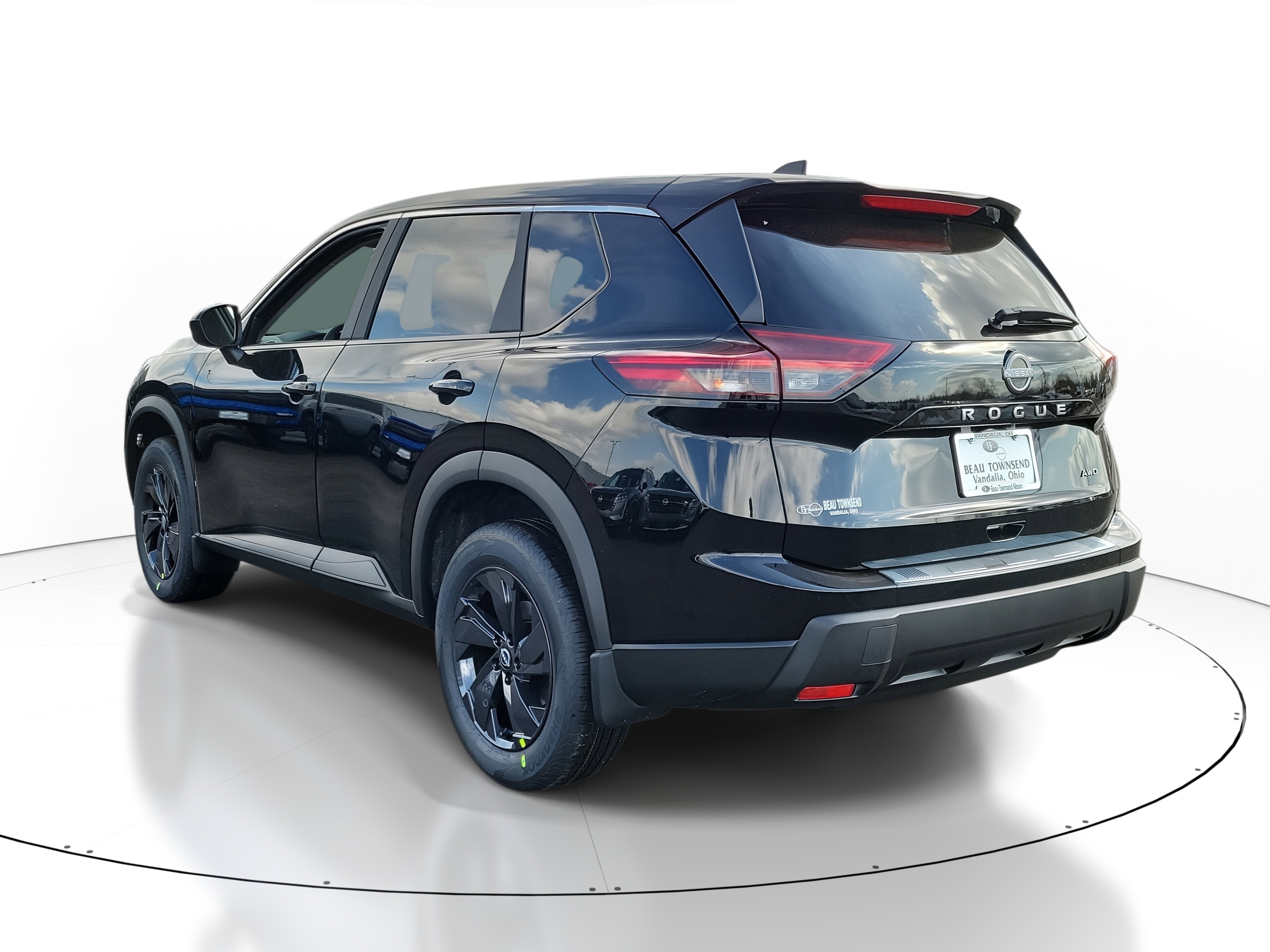 New 2026 Nissan Rogue SV w/ Cold Weather Package image 3