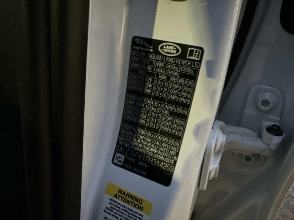 New 2026 Land Rover Range Rover Evoque S image 22