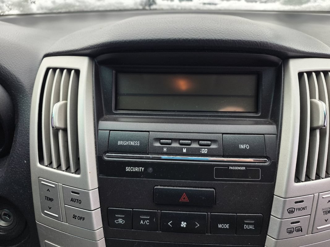 Used 2005 Lexus RX 330 AWD image 30