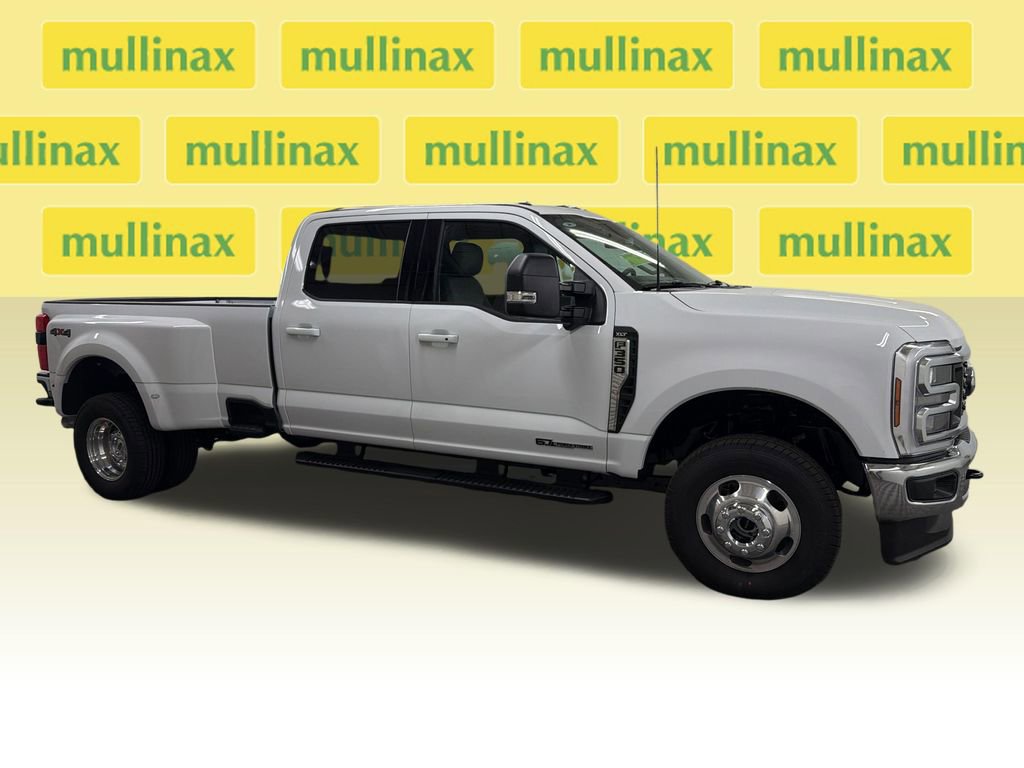 New 2026 Ford F350 XLT AWD/4WD image 2