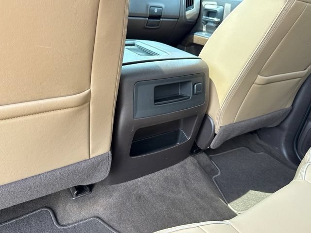 Used 2017 GMC Sierra 2500 Denali w/ Duramax Plus Package AWD/4WD image 27