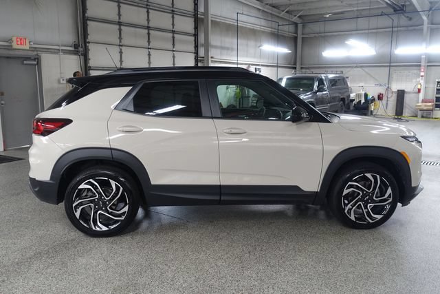 Used 2026 Chevrolet TrailBlazer RS w/ Convenience Package AWD/4WD image 8