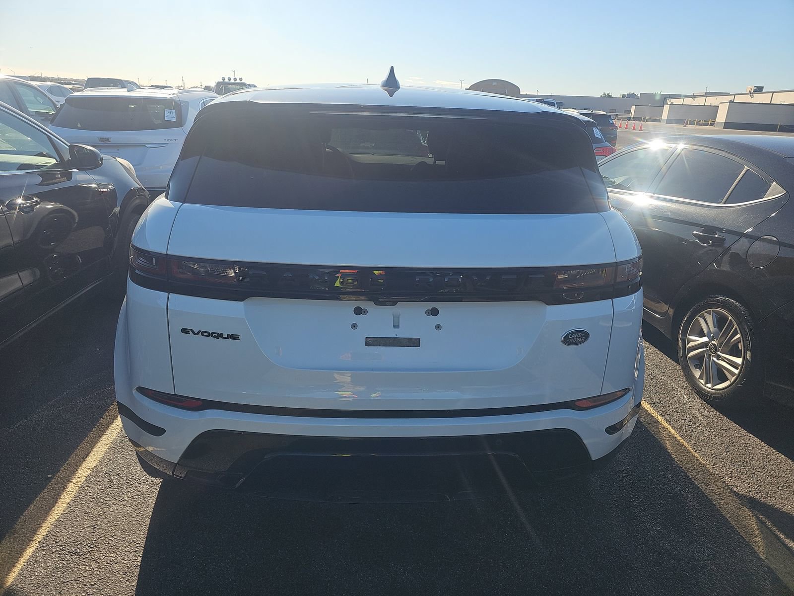 Used 2022 Land Rover Range Rover Evoque R-Dynamic S image 8