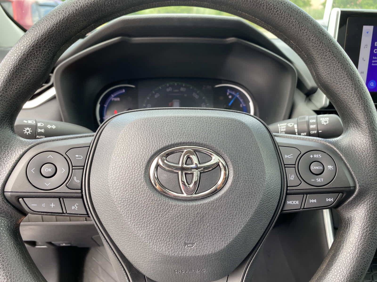 Used 2023 Toyota RAV4 XLE w/ Convenience Package AWD/4WD image 18