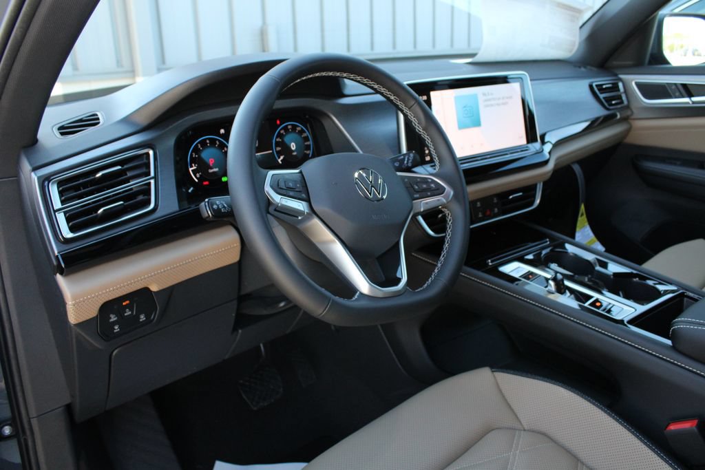 New 2026 Volkswagen Atlas Cross Sport SE AWD/4WD image 2